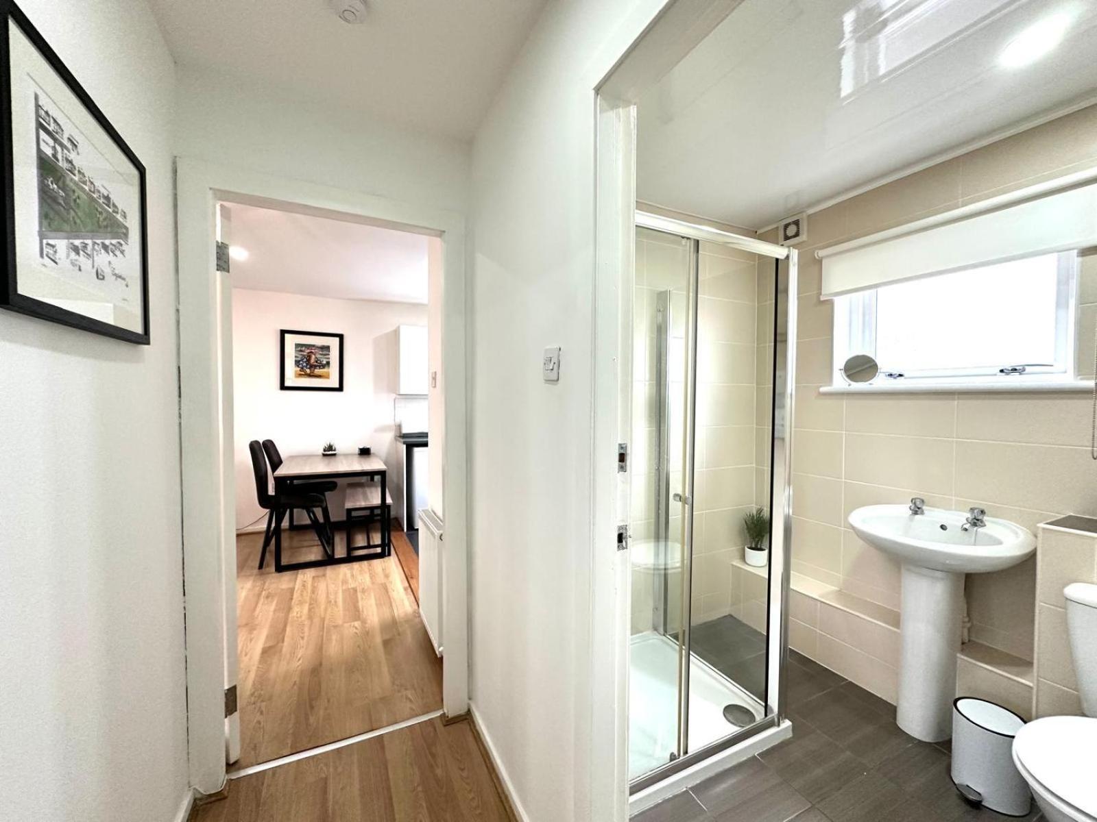Ferienwohnung Fifty Five On Gilmour Street Eaglesham Exterior foto